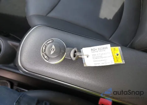 2012 Mini Cooper Clubman from USA, damaged, VIN WMWZF3C51CT268232